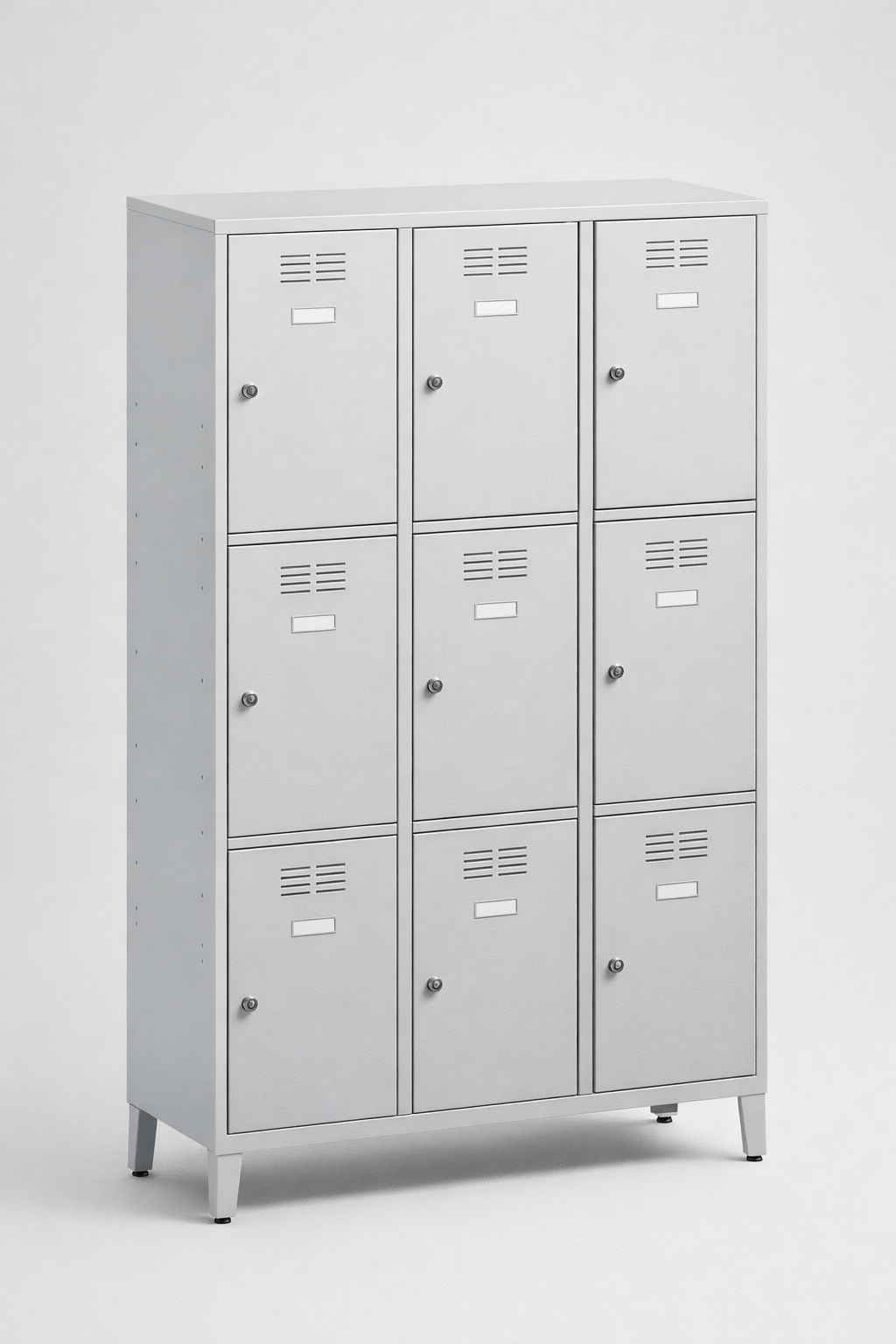 Schließfachschrank SUS 433 W st – auf Füßen - die klare Aufteilung persönlicher Fächer in gemeinsam